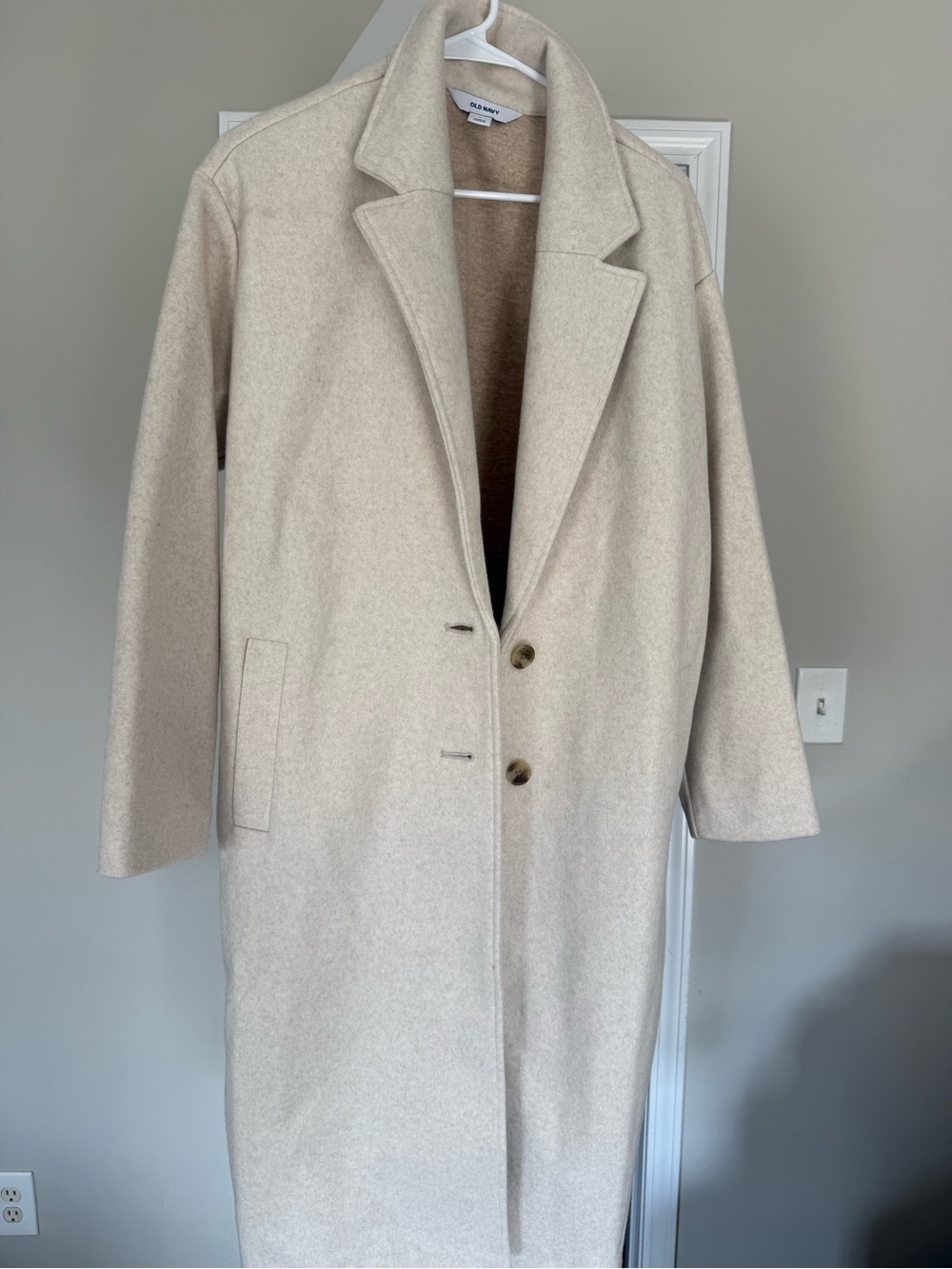 Old Navy Cream Long Single-Breasted Trench Coat
